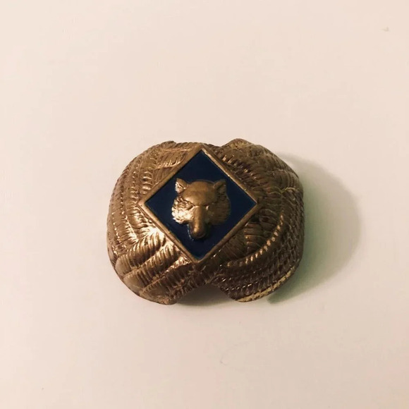 Vintage Boy Scout Neckerchief Slide  Scarf Slider Wolf Head - Picture 1 of 9